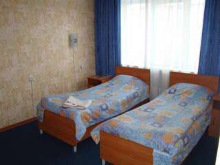 Гостиница Утес Челябинск Стандартный двухместный номер с 1 кроватью или 2 отдельными кроватями-2